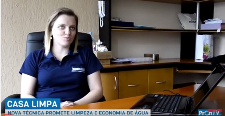 House Maid na Tribuna do Paran&aacute;